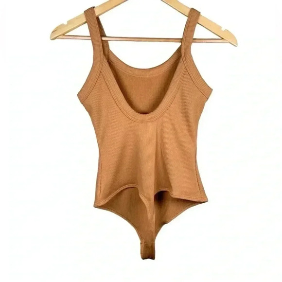 Wild Fable Women’s Light Brown Ribbed Tank Bodysuit Size XXL NWT - Picture 3 of 9